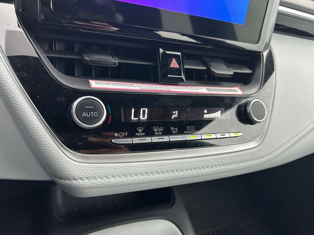 2024 Toyota Corolla SE 25
