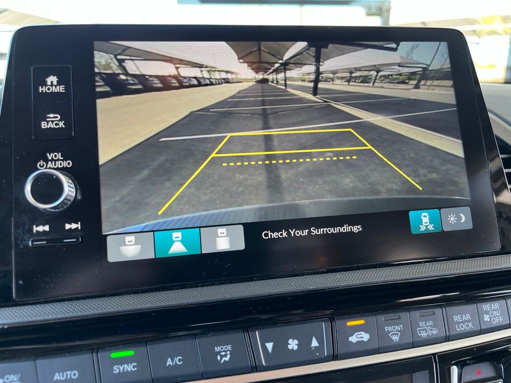 Thumbnail: 2025 Honda Odyssey - 23