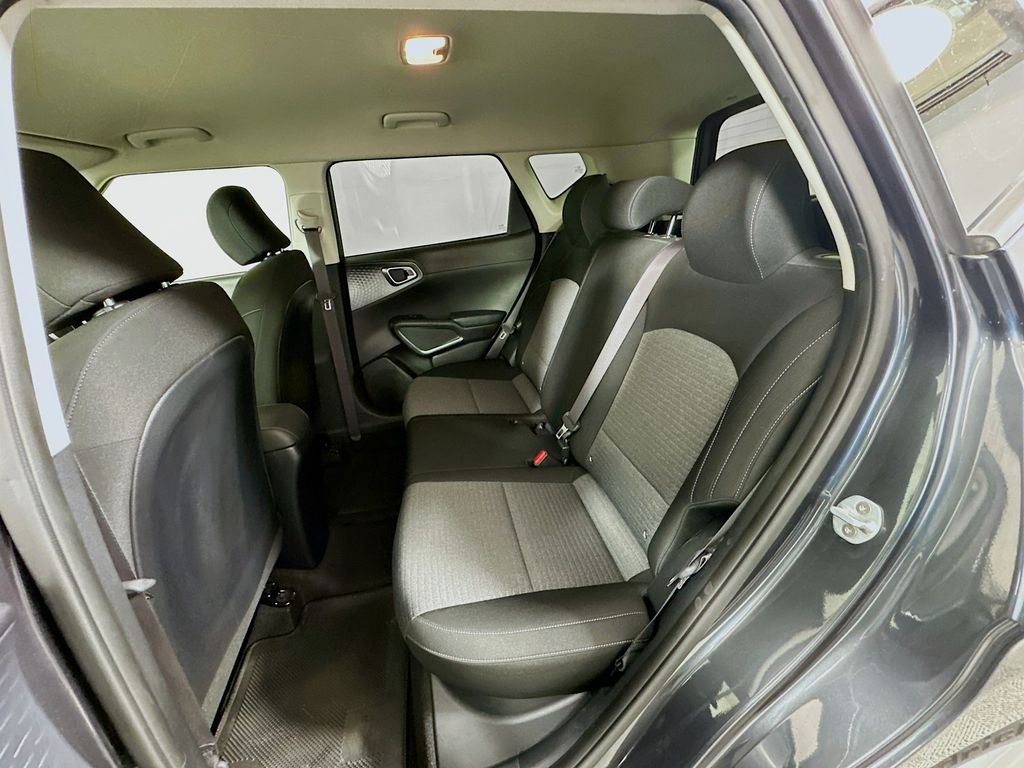 Thumbnail: 2020 Kia Soul - 23