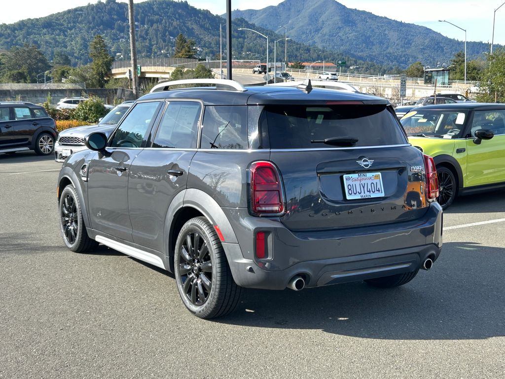 2021 MINI Cooper Countryman Signature 3