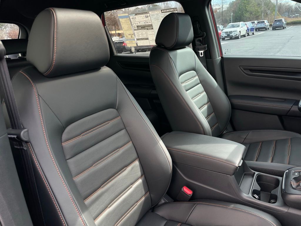 2025 Honda CR-V Sport-L 31
