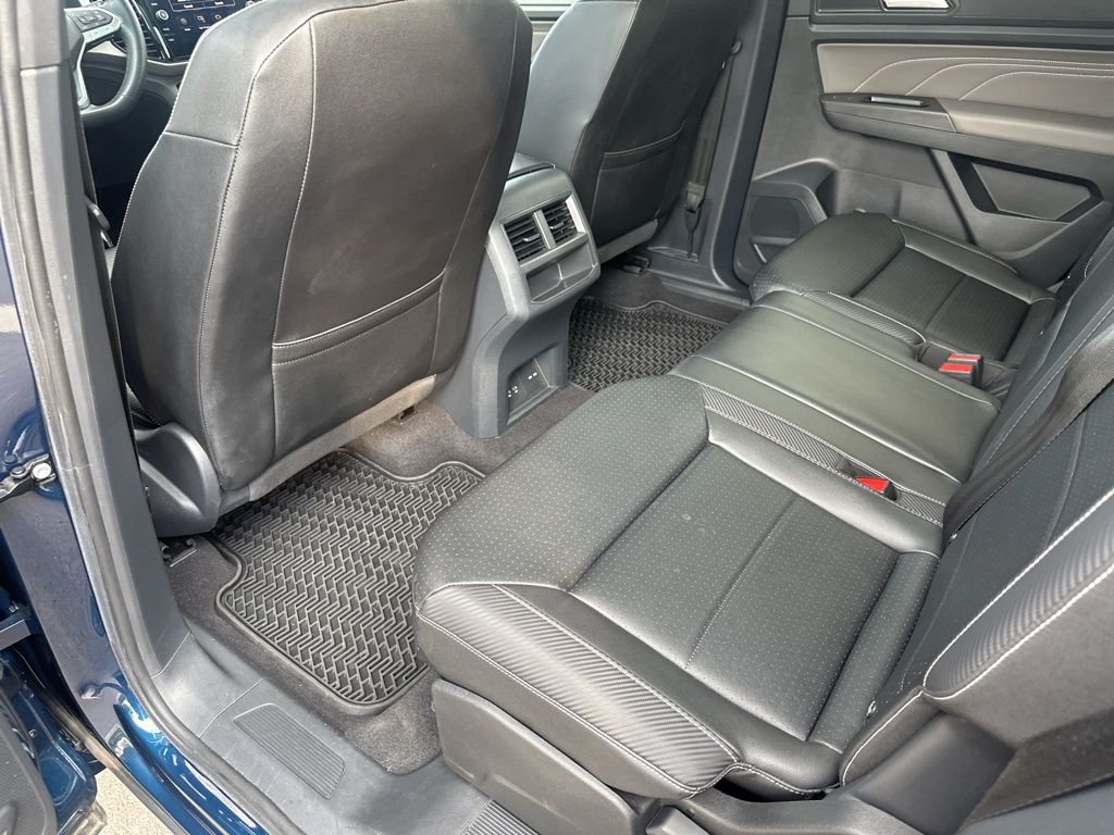 Used Car 2023 Volkswagen Atlas Cross Sport  2.0t Sel R-line For Sale In Austin, Texas