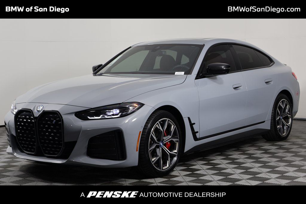 Thumbnail: 2023 BMW i4 - 1