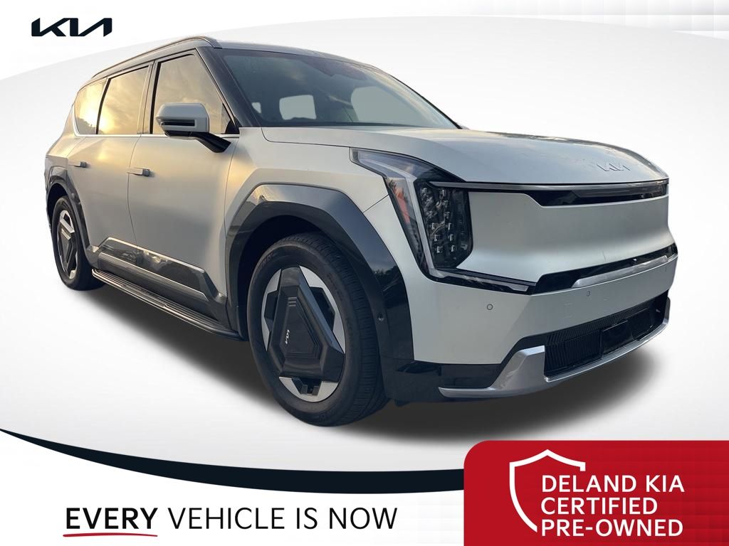 2024 Kia EV9 Land AWD's photo