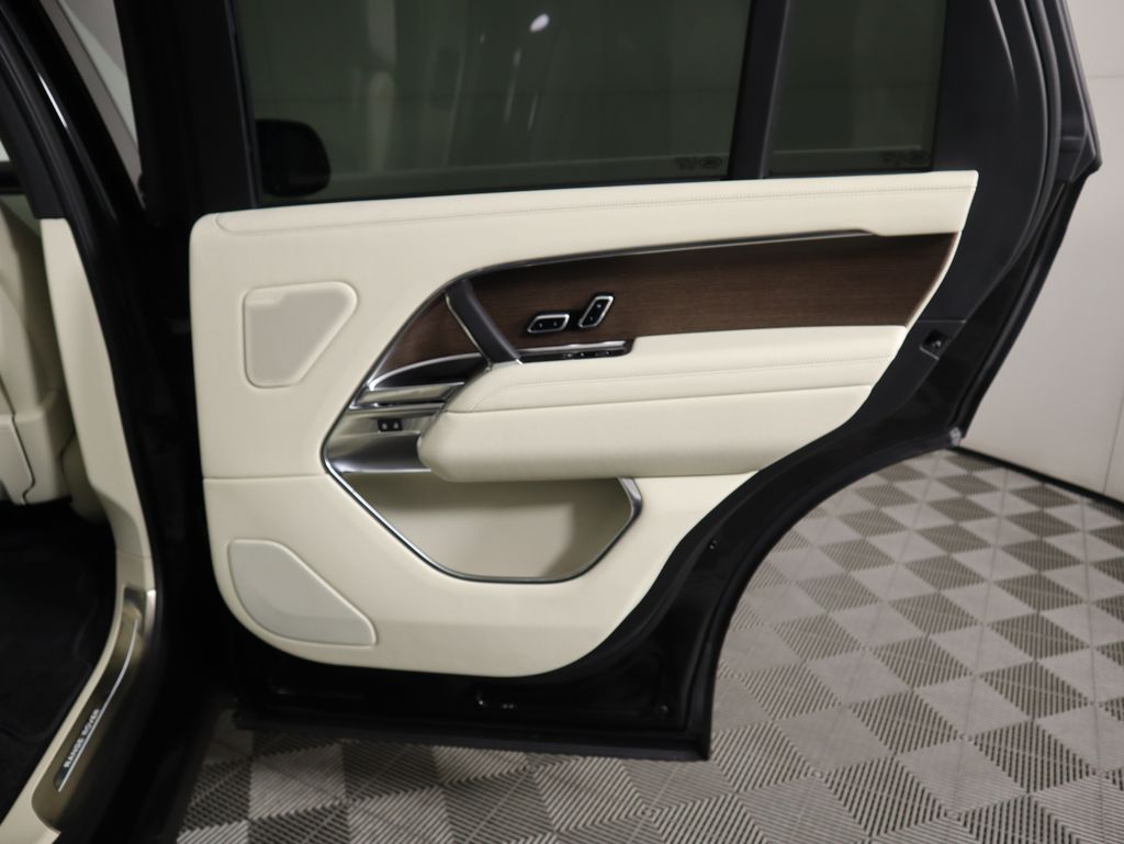 Thumbnail: 2026 Land Rover Range Rover - 29