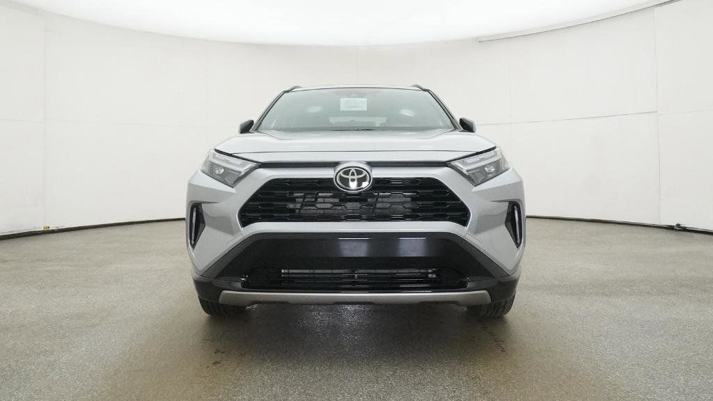 Thumbnail: 2025 Toyota RAV4 - 18