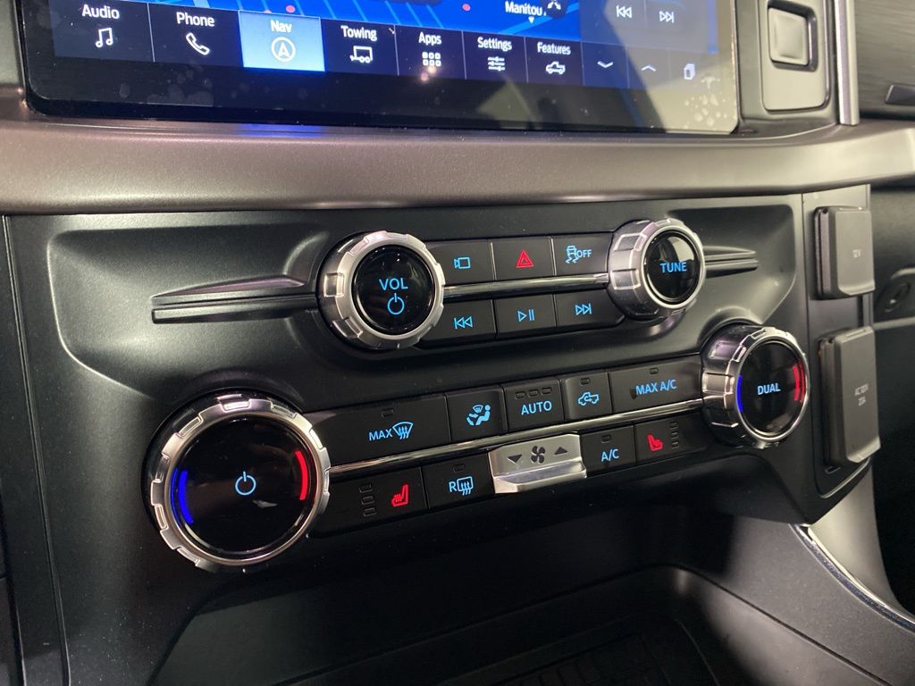 2025 Ford F-150 XLT - Photo 23