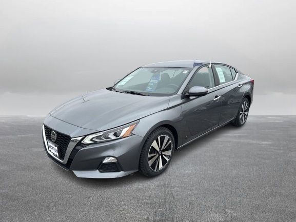 2022 Nissan Altima 2.5 SV FWD