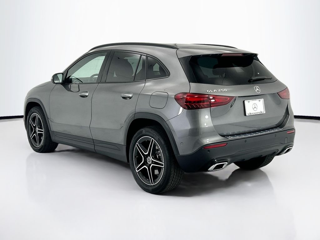 Thumbnail: 2026 Mercedes-Benz GLA - 7