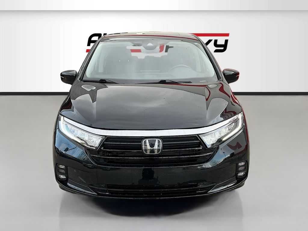 Used 2024 Black Honda EX-L image 2