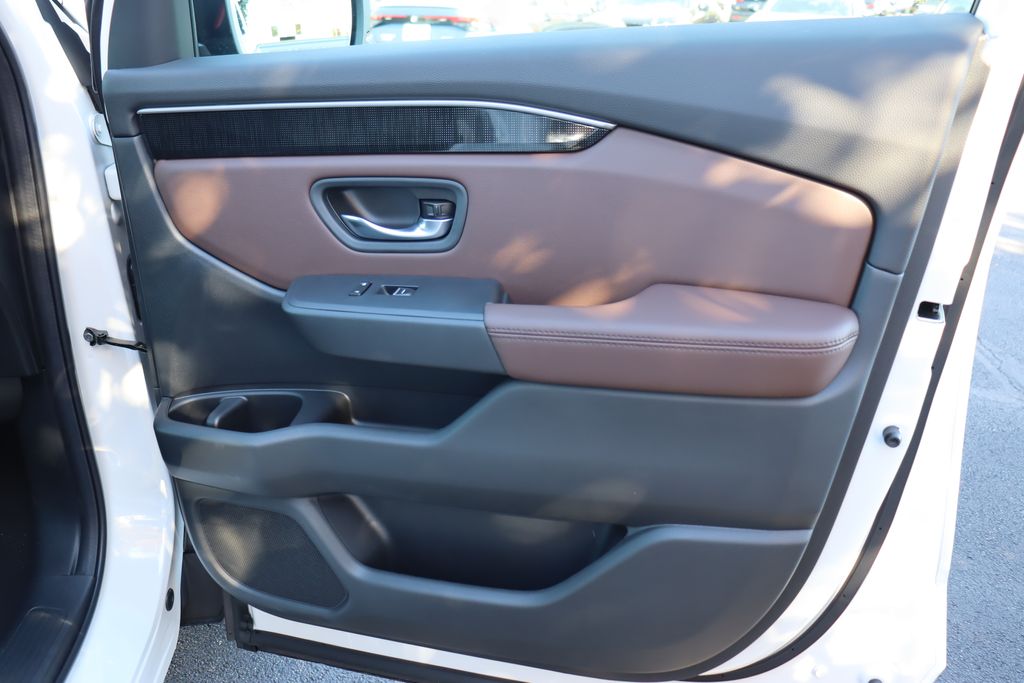 2025 Honda Pilot Elite 22