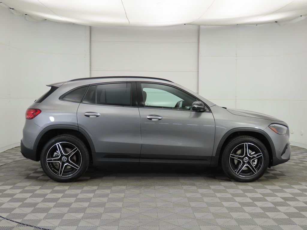 Thumbnail: 2026 Mercedes-Benz GLA - 4