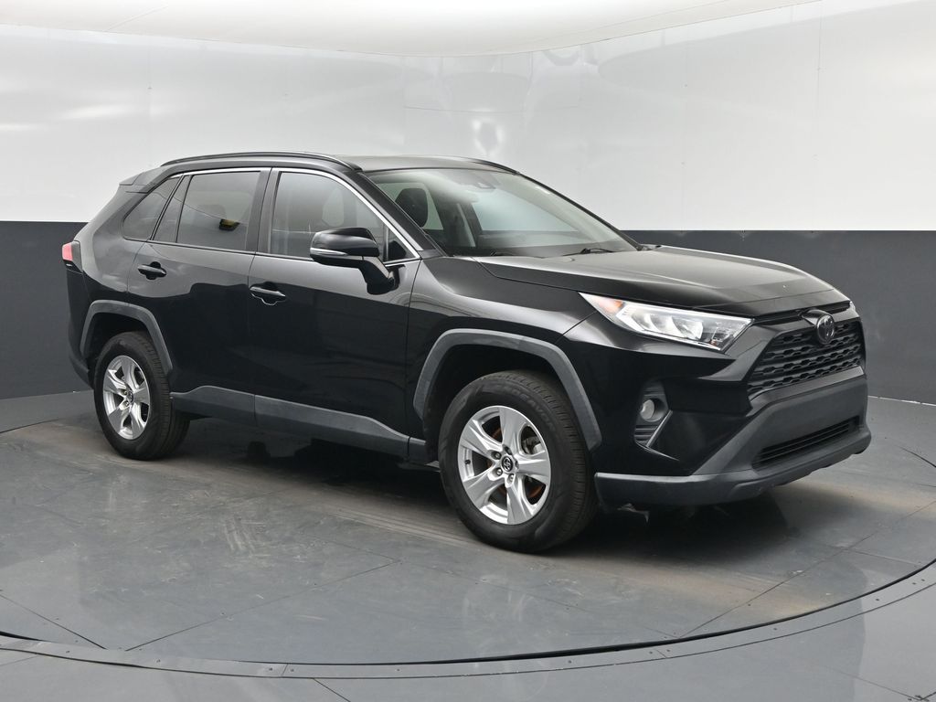 2021 Toyota RAV4 XLE AWD