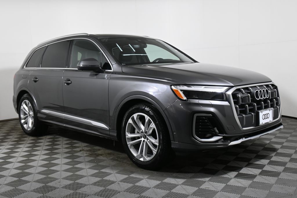 Thumbnail: 2026 Audi Q7 - 8