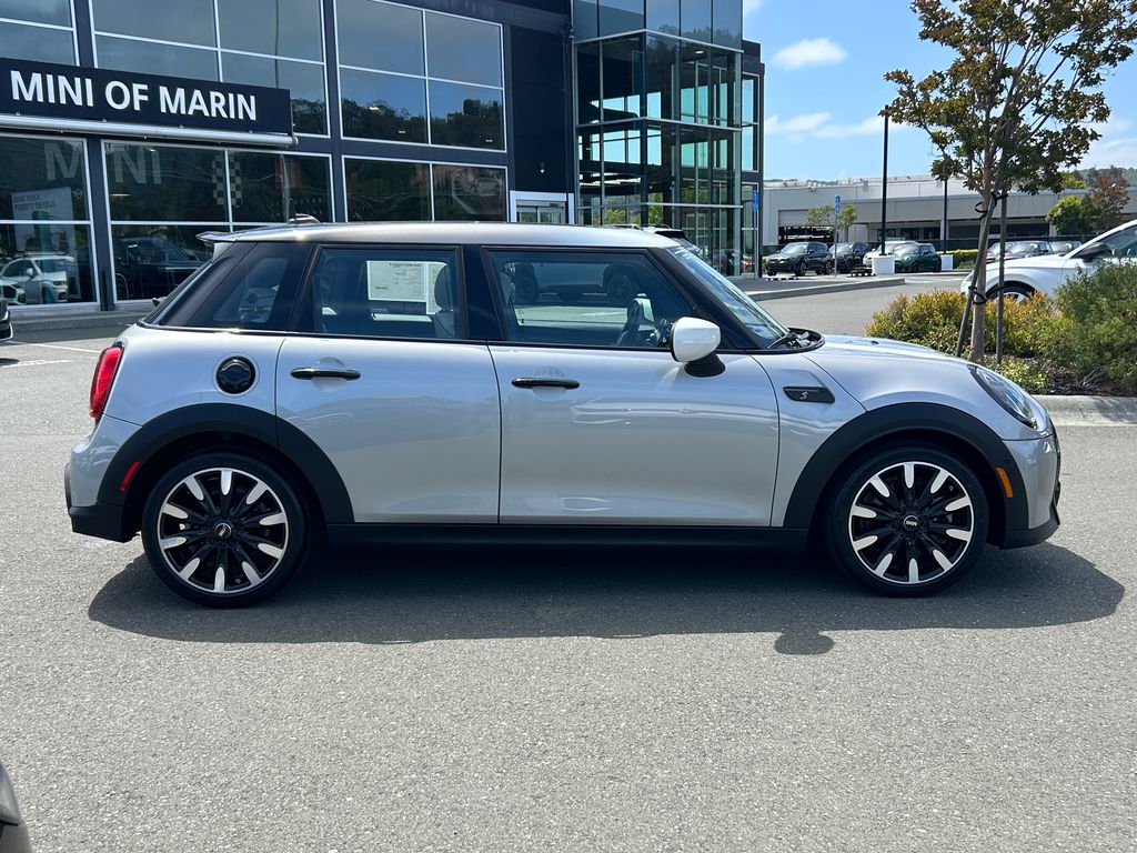 Thumbnail: 2024 MINI Cooper - 6