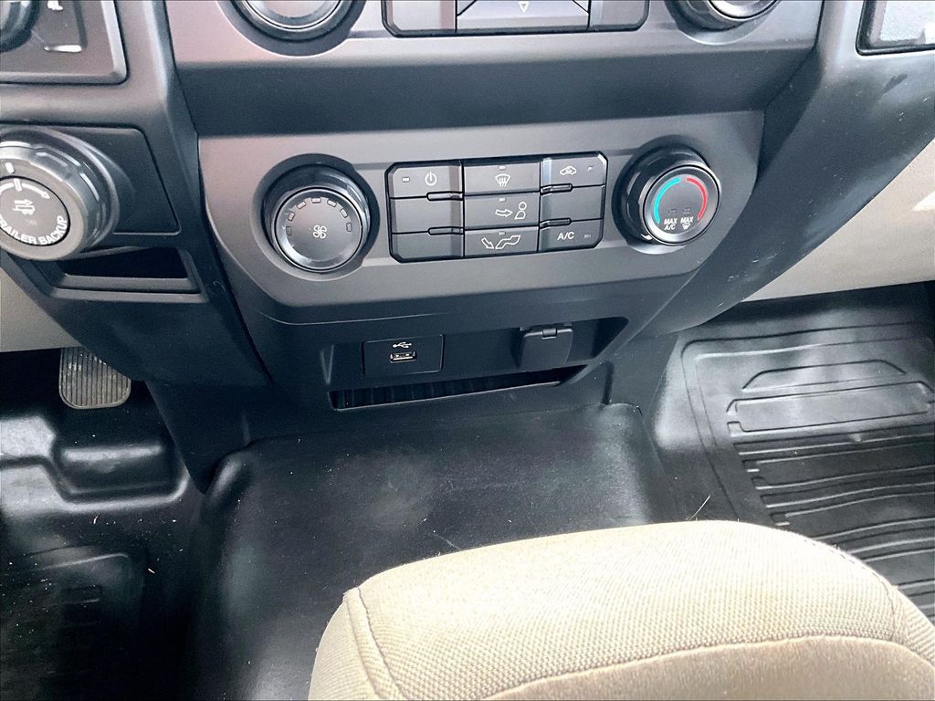 2020 Ford F-150 — photo 22