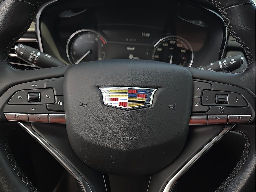 Used 2024 Cadillac XT6 Luxury For Sale in Farmington, AR