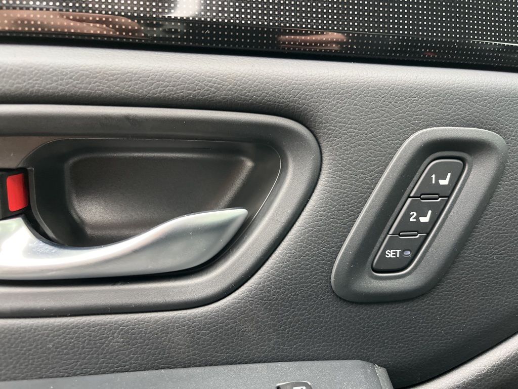 Thumbnail: 2025 Honda Pilot - 6