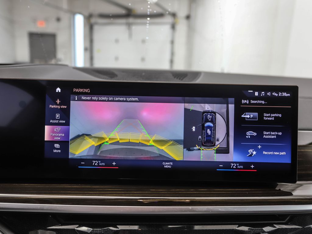 Thumbnail: 2023 BMW X7 - 17