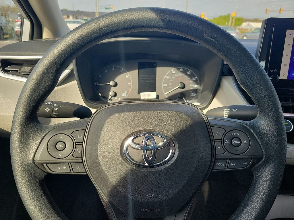 Thumbnail: 2025 Toyota Corolla - 11