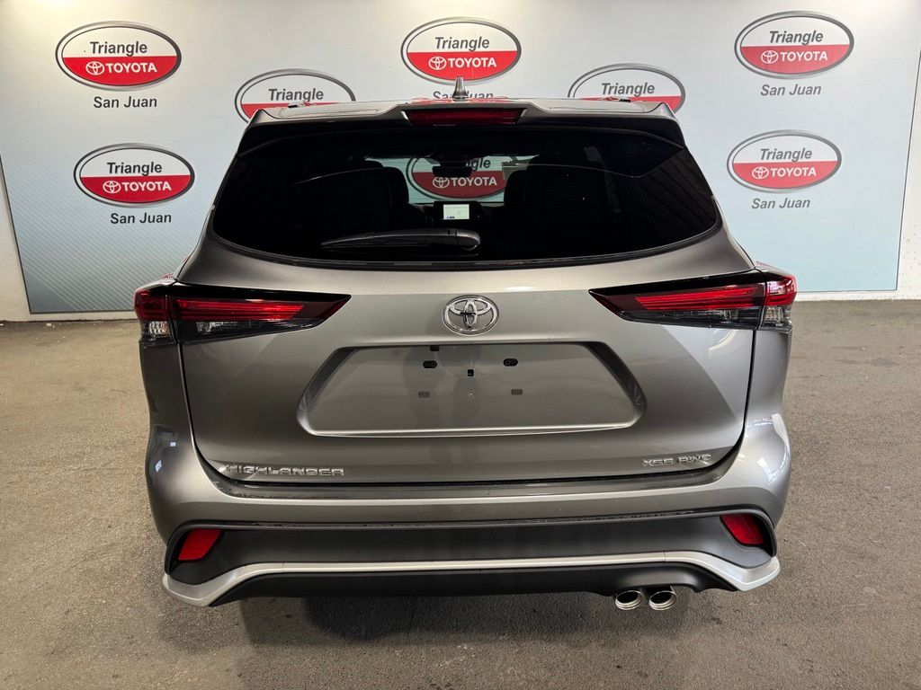 Thumbnail: 2026 Toyota Highlander - 5