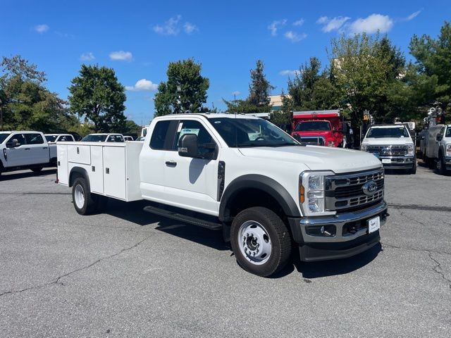 2025 Ford F-550 Chassis XL