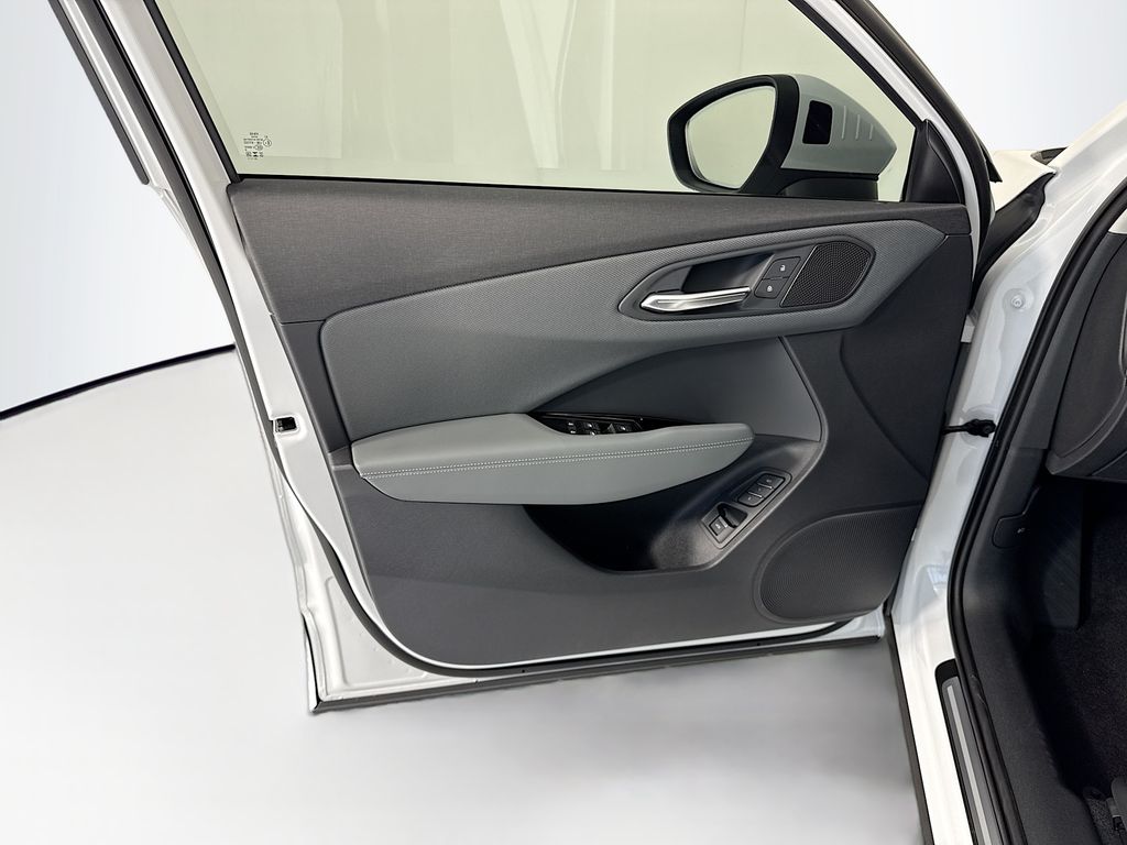 Thumbnail: 2026 Audi Q3 - 26