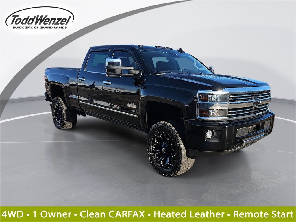 2017 Chevrolet Silverado 2500HD High Country Crew Cab 4WD