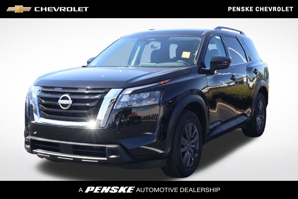 Thumbnail: 2024 Nissan Pathfinder - 1