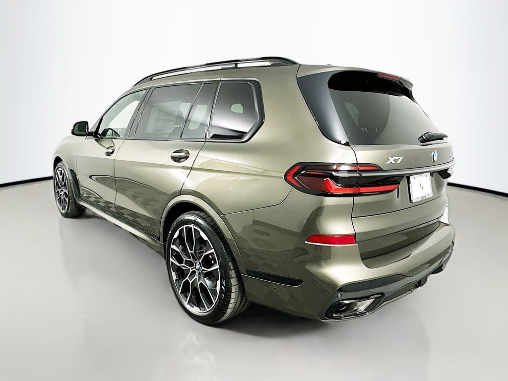 Thumbnail: 2026 BMW X7 - 7