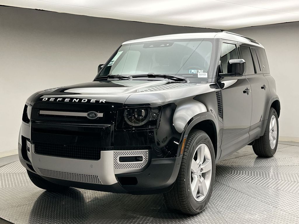 2024 Land Rover Defender 110 -
                Paramus, NJ