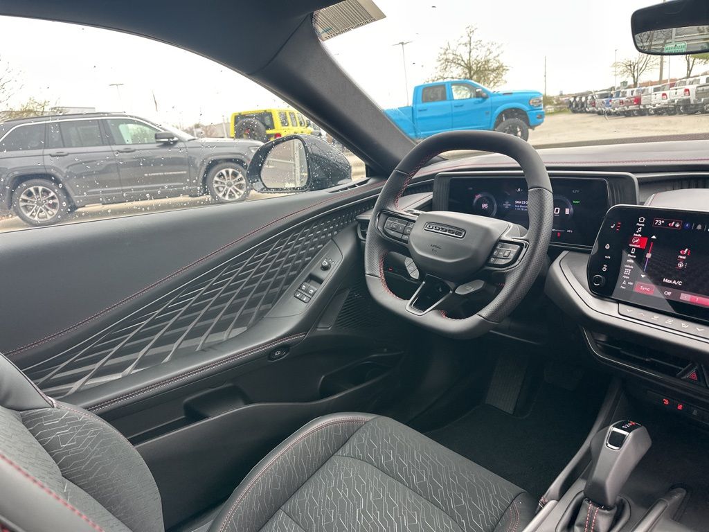 2025 Dodge Charger Daytona R/T - Photo 47