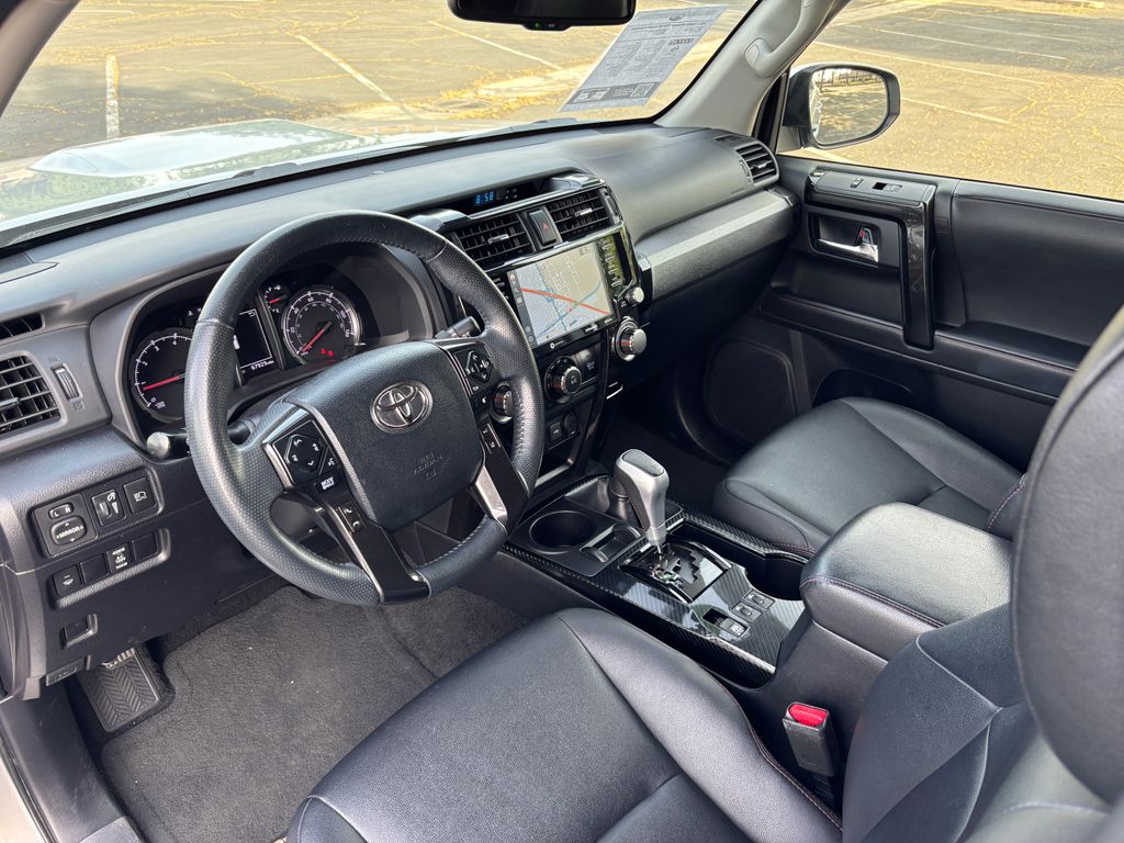 Thumbnail: 2021 Toyota 4Runner - 9