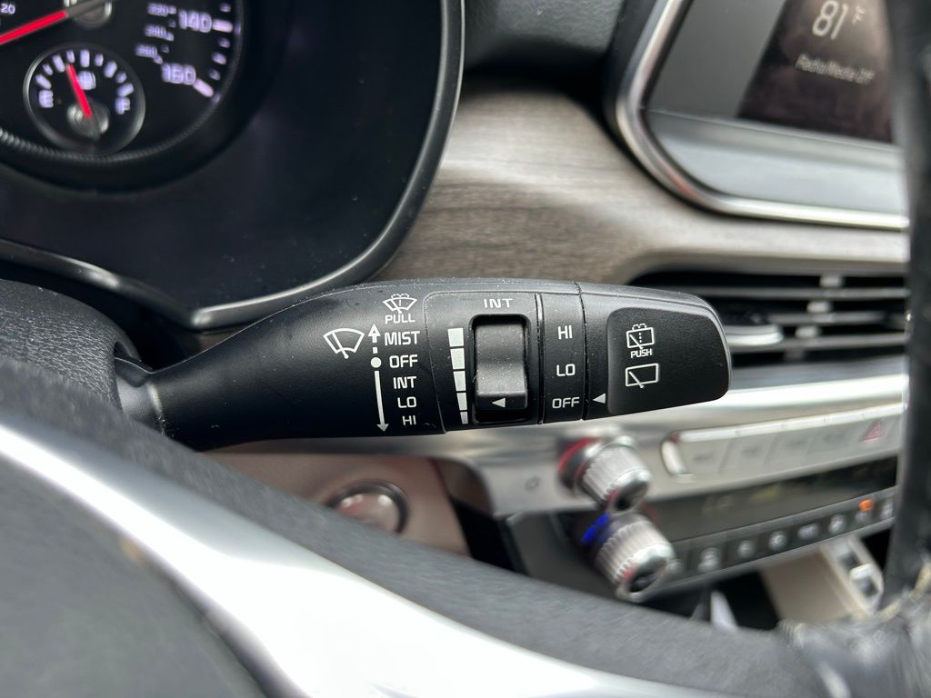 Thumbnail: 2022 Kia Telluride - 22