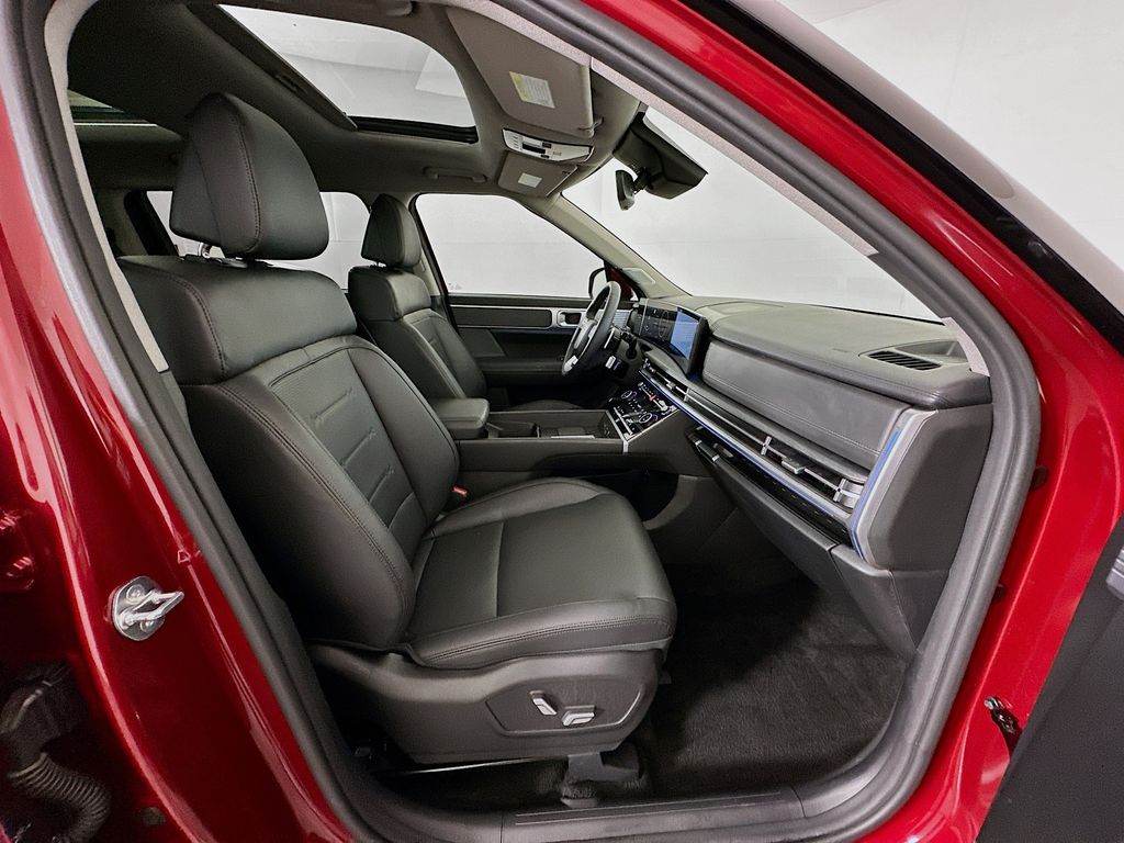 2024 Hyundai Santa Fe Limited 31