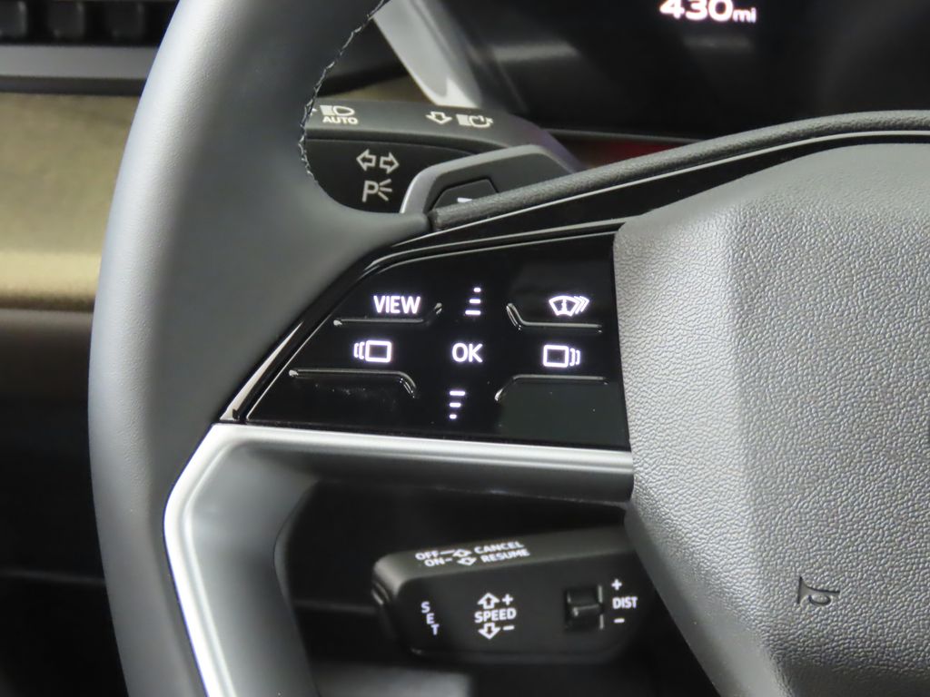 Thumbnail: 2025 Audi Q5 - 15