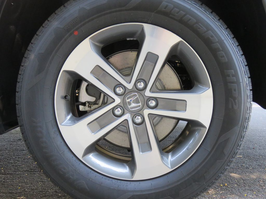 2025 Honda Pilot EX-L 19