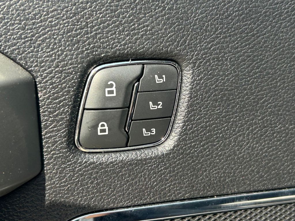 Used 2021 Ford F-250SD Truck