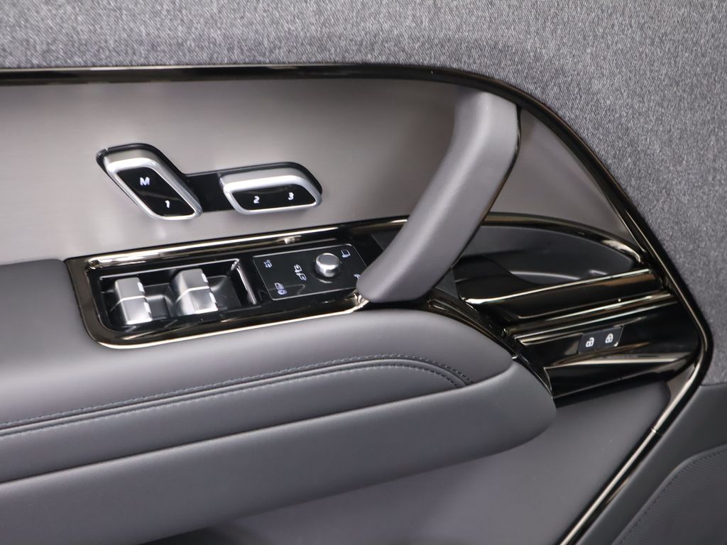 2025 Land Rover Range Rover Sport Dynamic 24
