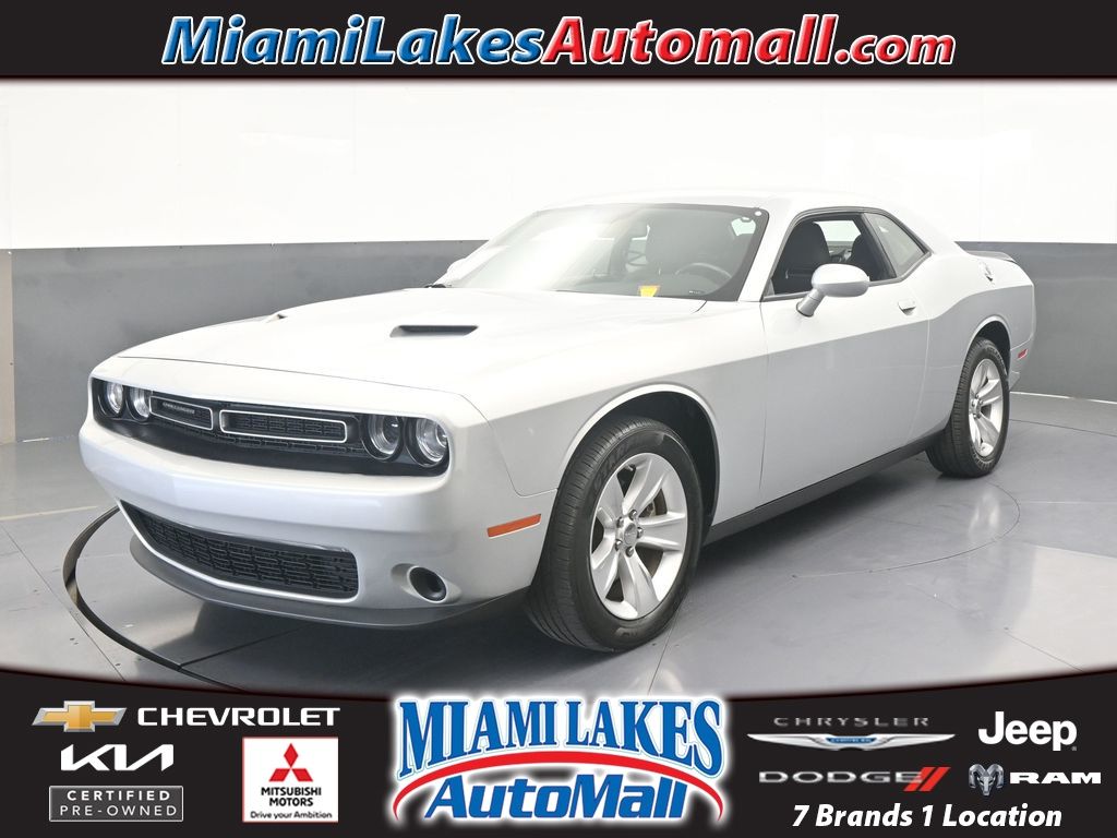2023 Dodge Challenger SXT