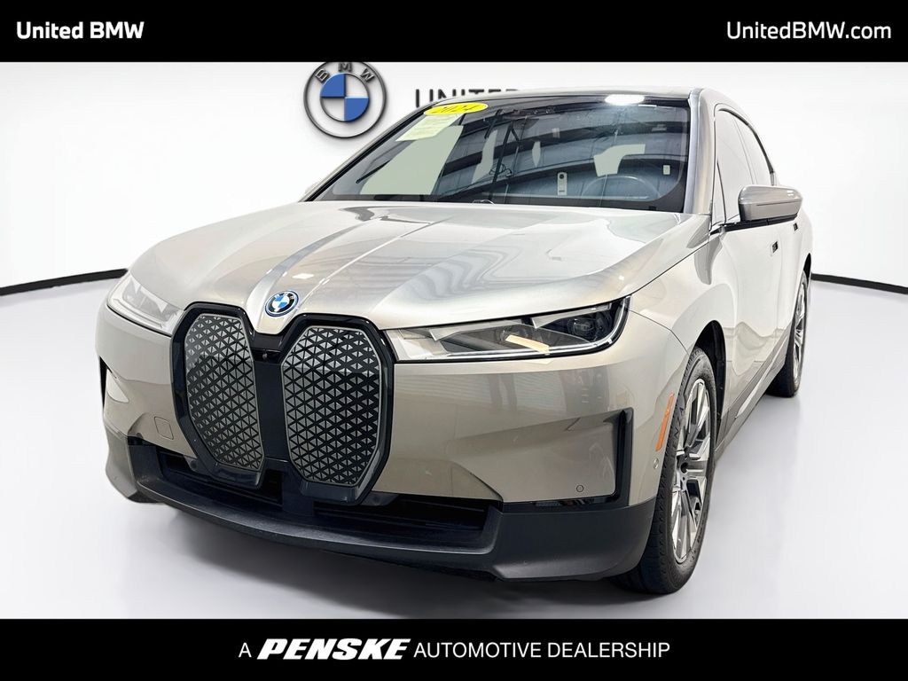 Thumbnail: 2024 BMW iX - 1