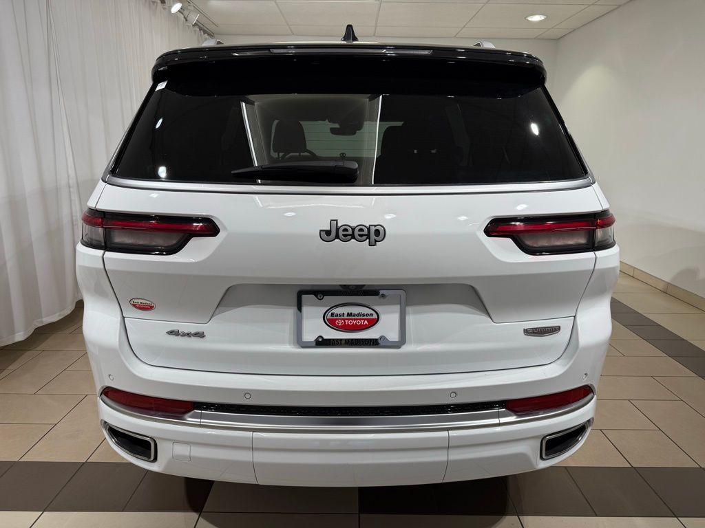 Thumbnail: 2023 Jeep Grand Cherokee L - 4
