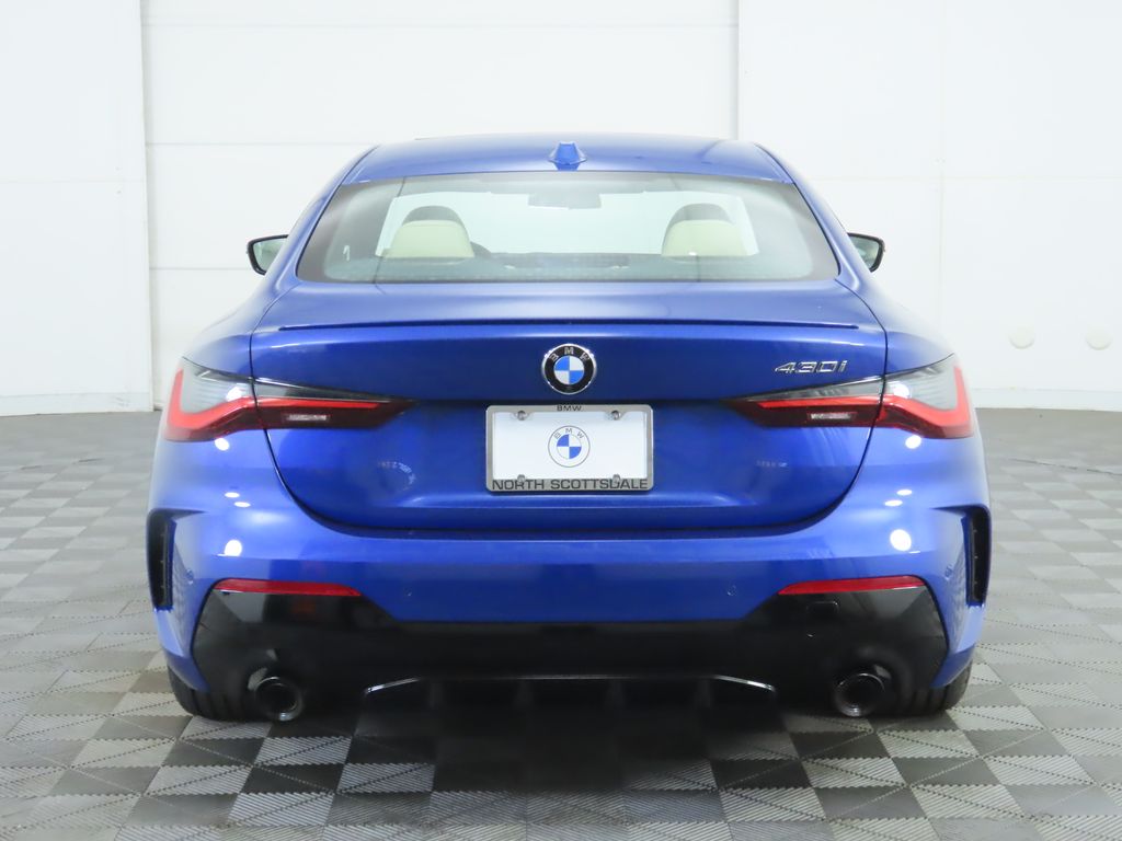 Thumbnail: 2026 BMW 4 Series - 6