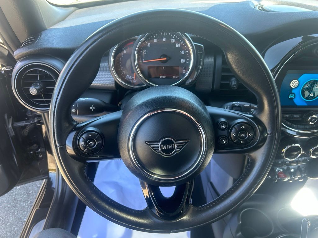 Thumbnail: 2021 MINI Cooper - 16