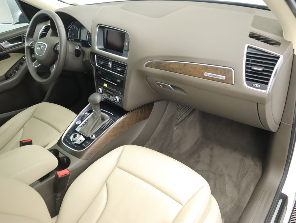 Thumbnail: 2014 Audi Q5 - 18