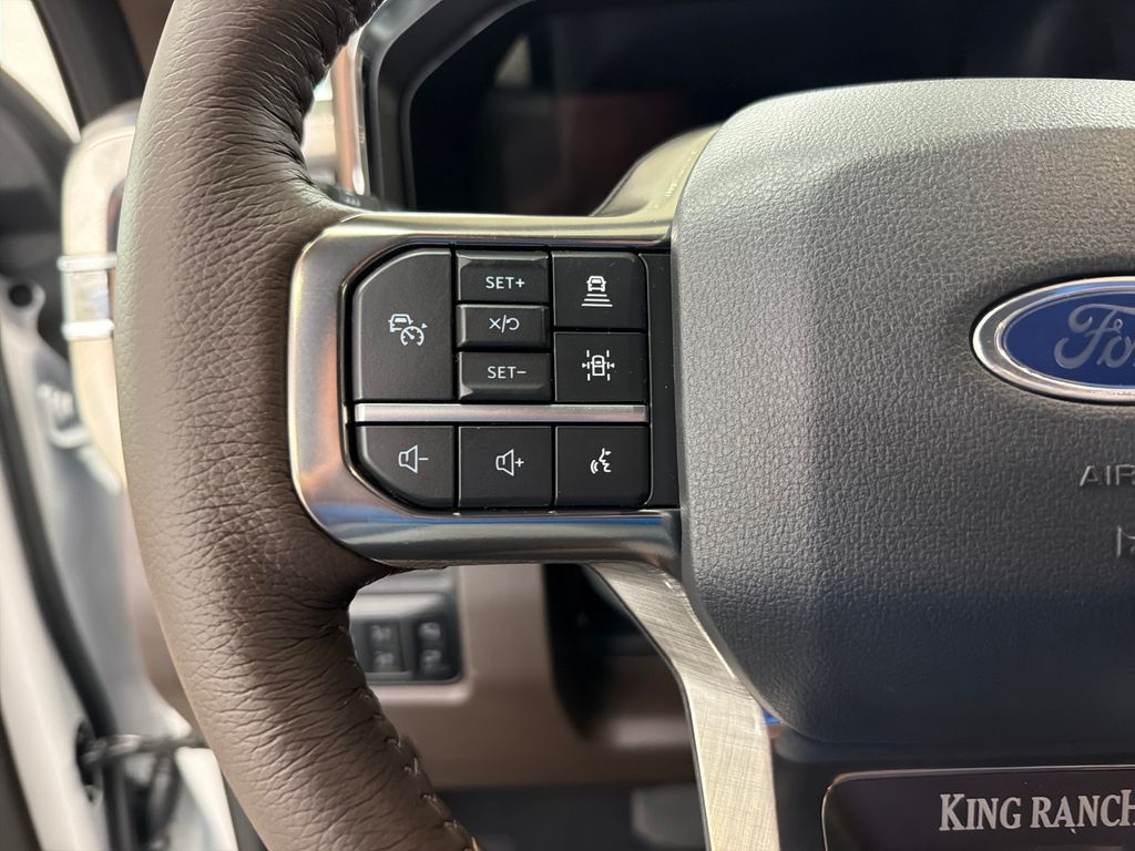 New 2026 White Ford King Ranch image 19