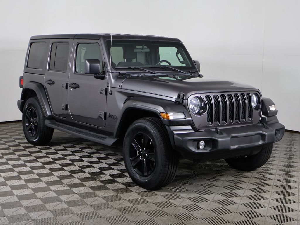 Used 2023 Gray Jeep Altitude image 51