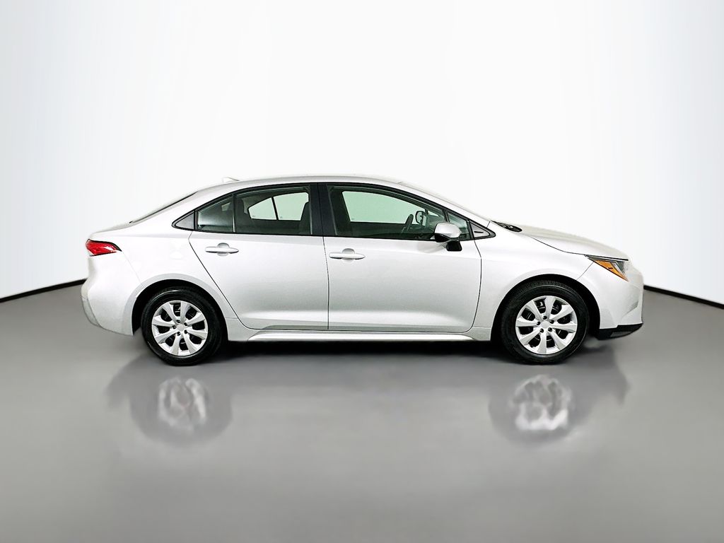 Thumbnail: 2024 Toyota Corolla - 4