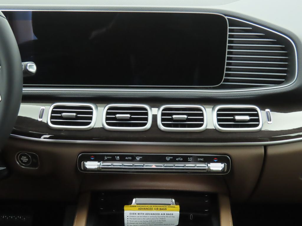 Thumbnail: 2025 Mercedes-Benz GLE - 14