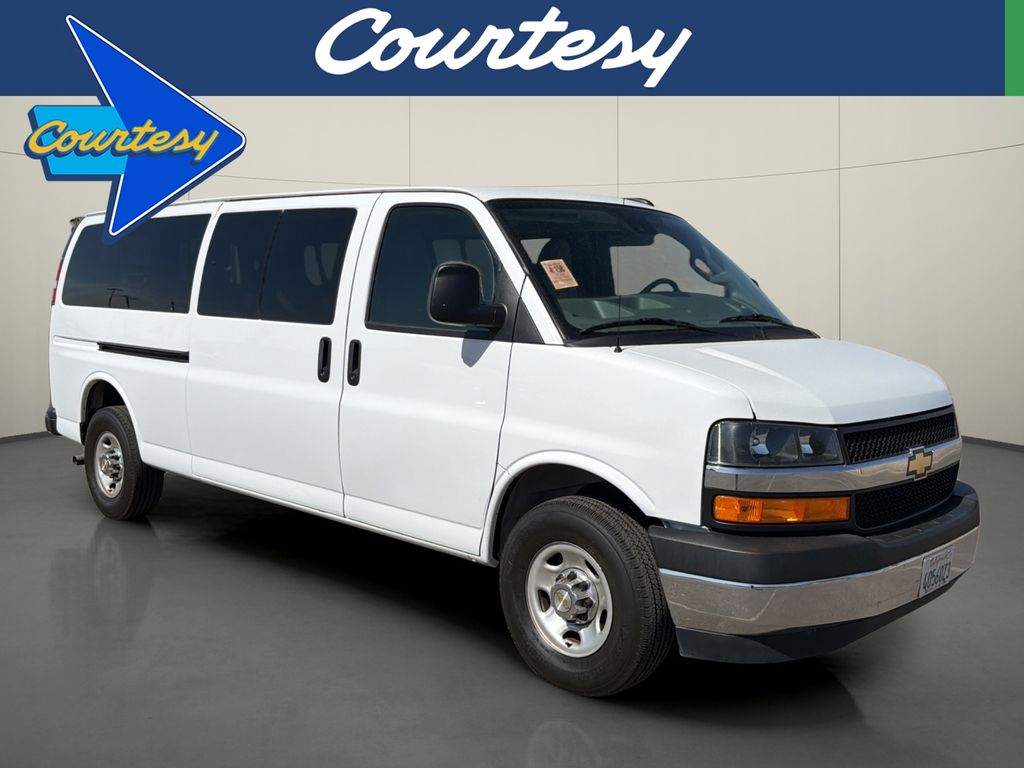 2024 Chevrolet EXPRESS 3500